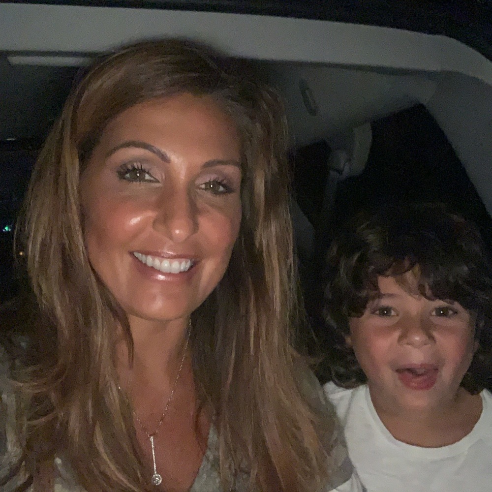 Meet your Posher, Raena